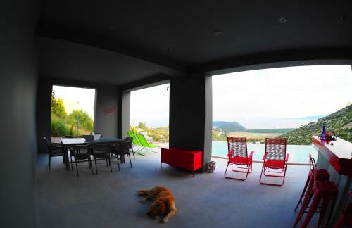 Red Grey Sea View Villa - Foto 9