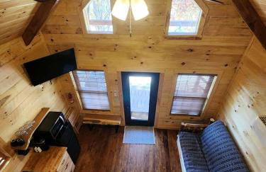 Lofted Cabin Wonderful for Outdoor Adventures near Tappan Lake in Ohio - Foto 9