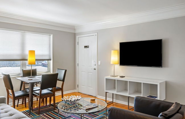 Brookwood Courtyard by BCA Furnished Apt - Foto 15