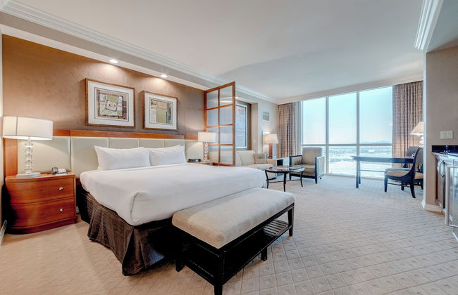 StripViewSuites at Signature - Foto 80