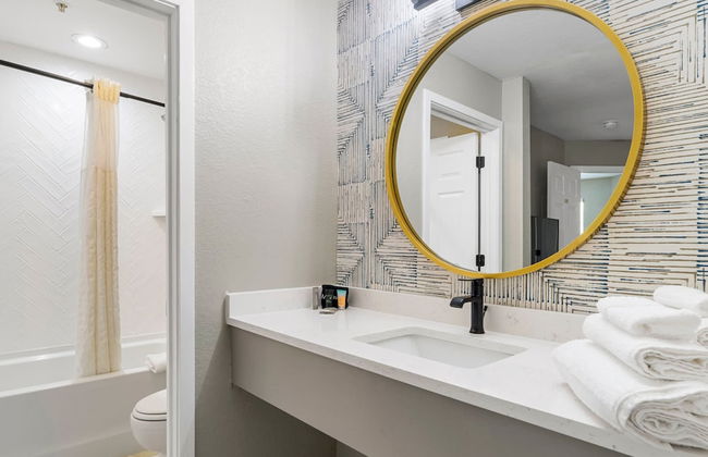 Newly Renovated Atlanta Gem Central Buckhead Apt - Foto 8