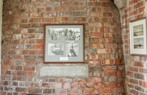 The Sir Peter Scott Lighthouse - Foto 51