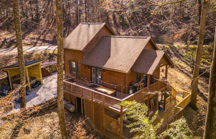 Whispering Pines Cabin - Foto 1