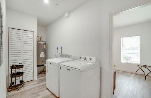 13 Mi to Beaches Pet-Friendly Condo in Palmetto! - Foto 23