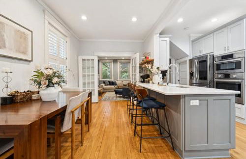 Fan District Charm 4BR Retreat Walk to Carytown - Foto 24