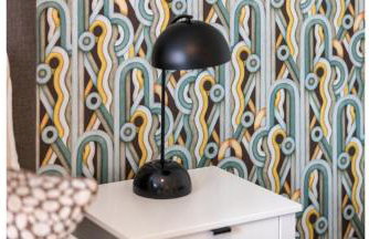 Your London Home: 1BR Flat with Modern Amenities - Foto 42