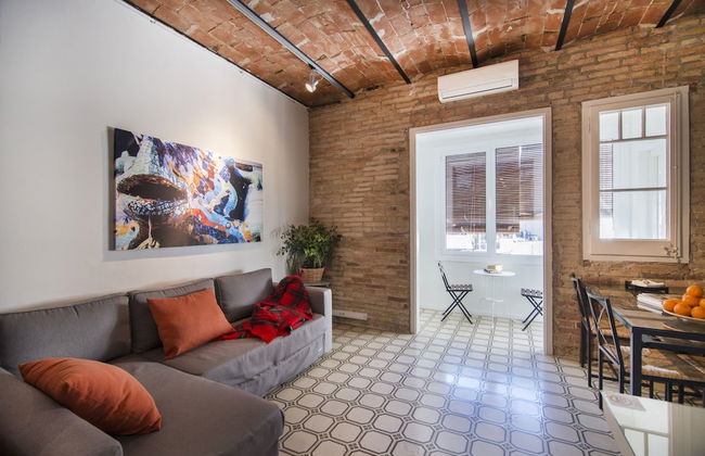 Happy People Gaudi Sant Pau - Foto 75