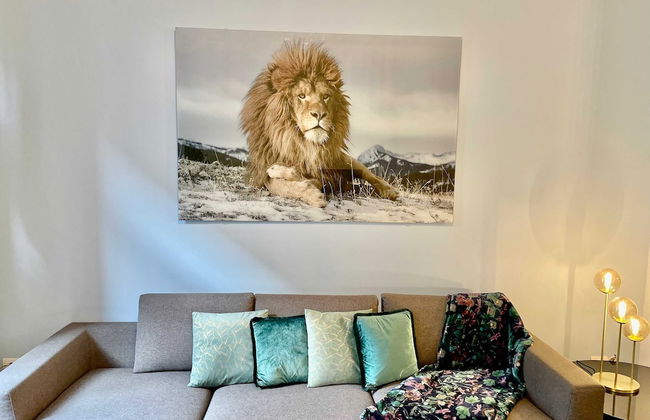 Luxury 2BR 2BA Near Fashion District by Oneluxstay - Foto 28