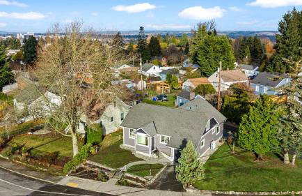 Sunny 3BR Retreat Near Everett Waterfront - Photo 15