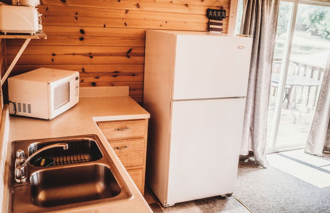 Edge-O-Dells Resort - 21 and Older - Photo 21