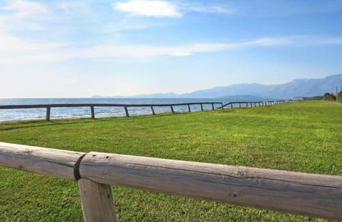 Pine-shaded Getaway w/ Pool - Foto 62