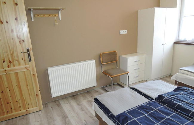 House by Lake Kolczewskie Near Baltic Sea - Photo 2