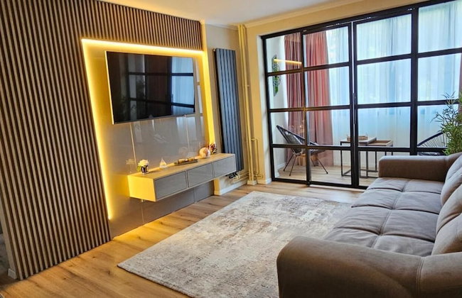 Cosy 2 Rooms Apartment in the Center of the City - Photo 1