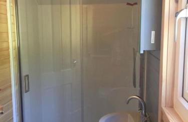 The Boathouse pod - Photo 17