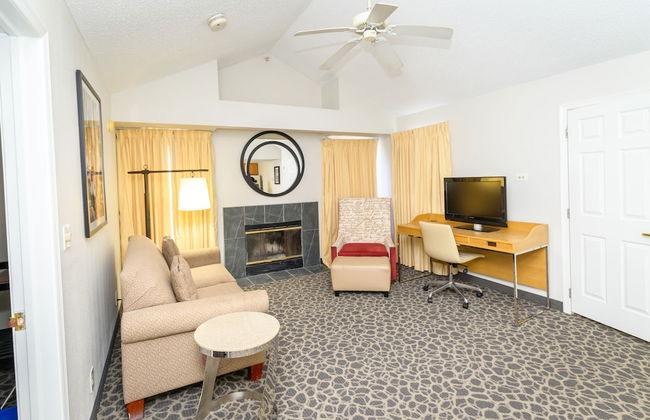 Philadelphia Suites-Extended Stay - Foto 16