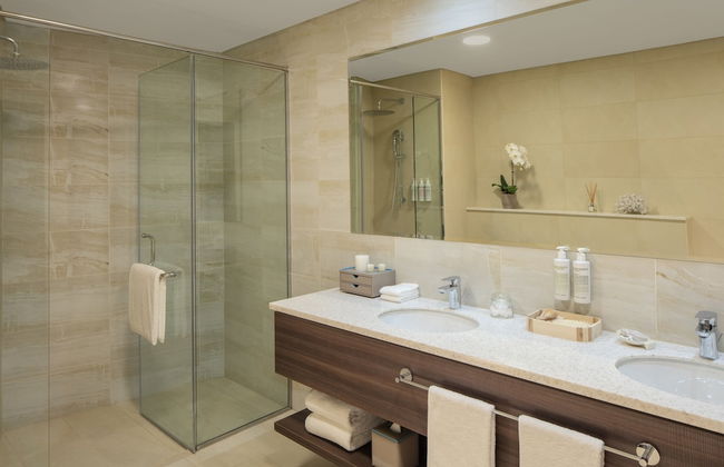 Avani+ Palm View Dubai Hotel & Suites - Photo 36