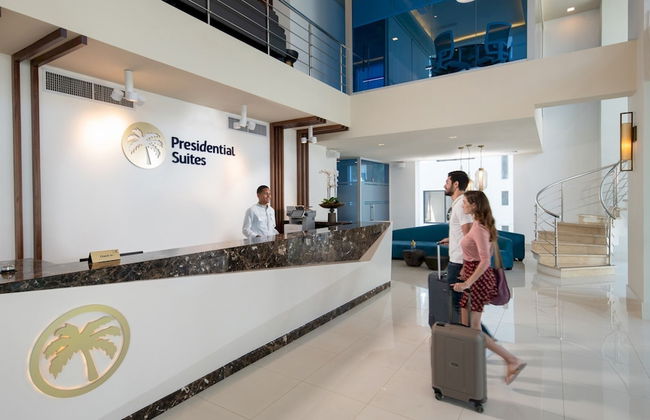 Outstanding 1 Bedroom Apartment Pool View B - Photo 8