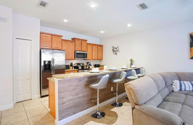 Private Pool Getaway! Near Theme Parks! - Foto 44