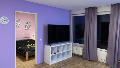 Modern and central, near Rhein & museums, fully furnished - Photo 4