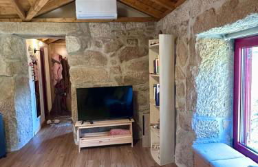 Nascente home place in nature next to a waterfall - Foto 4