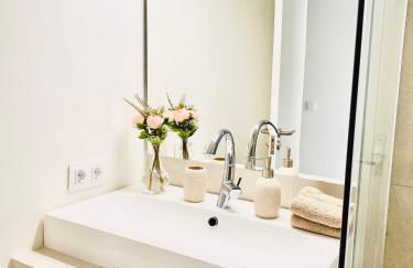 Hotel Apartment with 2-en suite Bedrooms - Foto 10