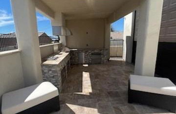 Beautiful New construction home - New Pool & Spa! - Foto 67