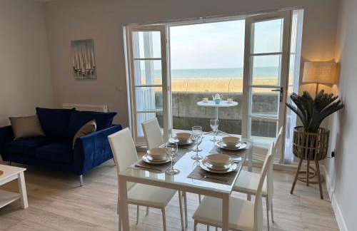 Ocean View Suite - Near Hythe - On Beach Seafront - Private Parking - Photo 4