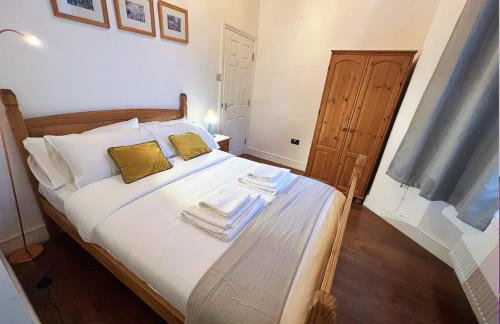 Lovely 2 Bedroom Garden Flat in London - Foto 5