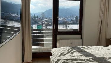 Gemütliche Ferienwohnung Zugspitzblick in Oberau - Foto 4