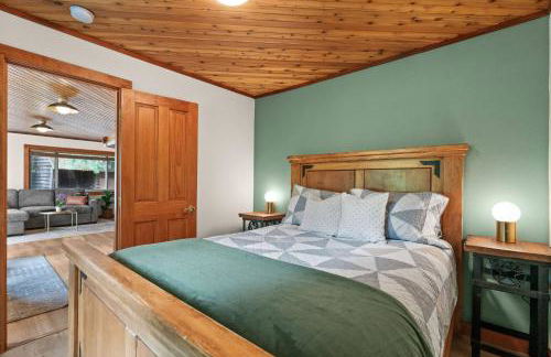 Rainier River Retreat - Foto 26