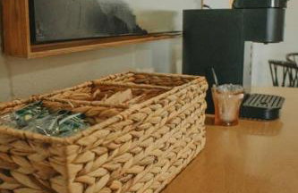 Casa Charleston-3BR-2Bath-Private HOT TUB-Pet Friendly-No Pet Fees! - Photo 11