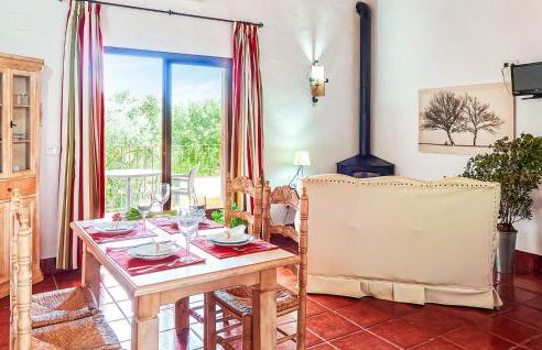 Nice Home In Estepa With Wifi - Photo 3