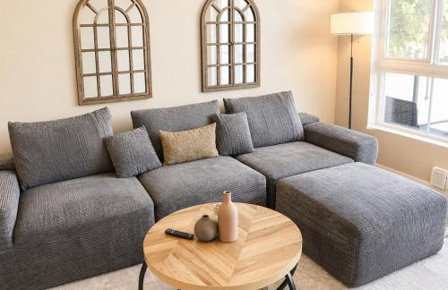 Urban Chic Home 10 Min from Disneyland With Pool & GYM - Foto 69
