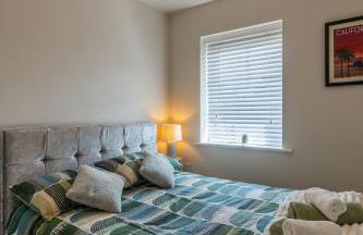 Walk to Liverpool Airport - Luxury Stay with EV Charge - Fast WiFi - Foto 19