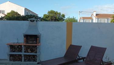 Rib's House - Photo 2