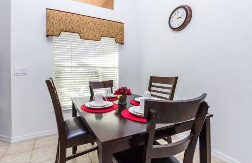 4bd Villa with Solar Heated Pool Near Disney No resort Fee home - Foto 18