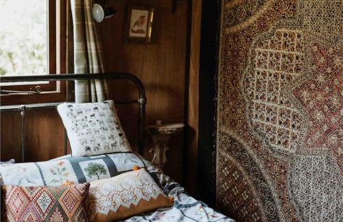 The Charcoal Hut woodland retreat - Foto 11