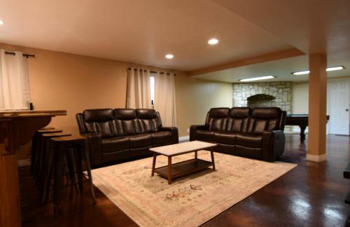 6 King Bedrooms, Sleeps 20, 8 Rooms, Bikes, HotTub - Foto 56