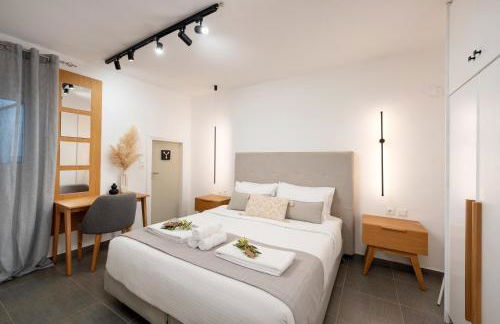 Hypnosis Beachside Villa with Private Heated Pool - Photo 34