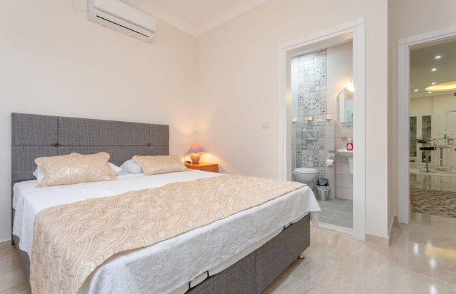 Villa Mina Large Private Pool A C Wifi Car Not Required Eco-friendly - 2834 - Photo 40