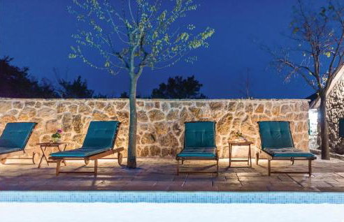 4 Bedroom Pet Friendly Home In Drnis - Foto 17