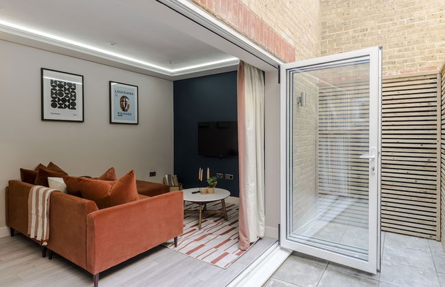 Your Apartment Shepherd's Bush - Photo 13