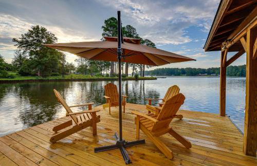 Beautiful Lake Sinclair Retreat with Dock and Deck! - Foto 44