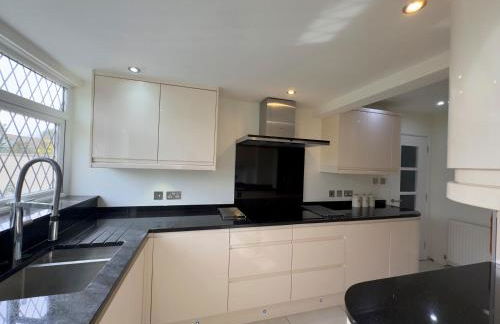 Cosy Guest House, Langley, Slough - Foto 3