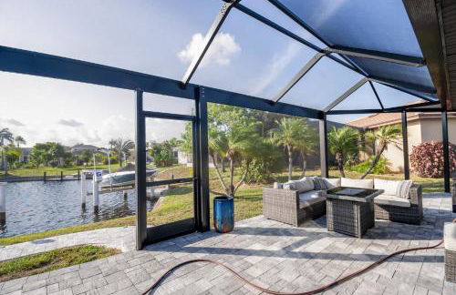 Punta Gorda Paradise 3BR with Water Views & Pool - Foto 10