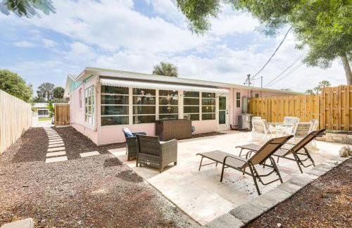 4 Mi to Beaches Vibrant Stuart Villa with Patio! - Foto 3