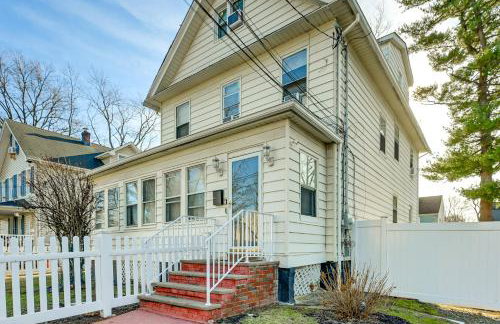 Walkable Location, 8 Mi to MetLife Teaneck Escape - Foto 4