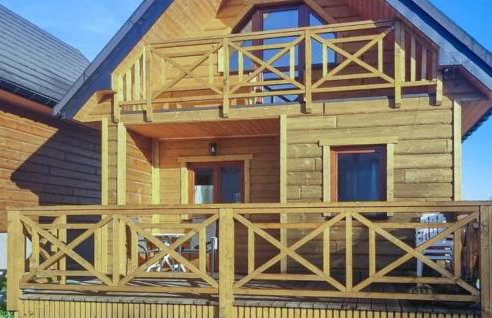 3 Bedroom Cozy Home In Barwald Dolny - Foto 8