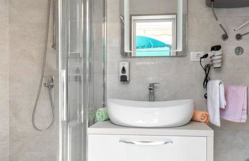 Holiday home krika -Three Bedroom Home with heated Pool and Jacuzzi - Foto 36