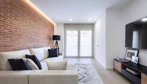 ApartsNouBcn Equador Les Corts - Photo 2